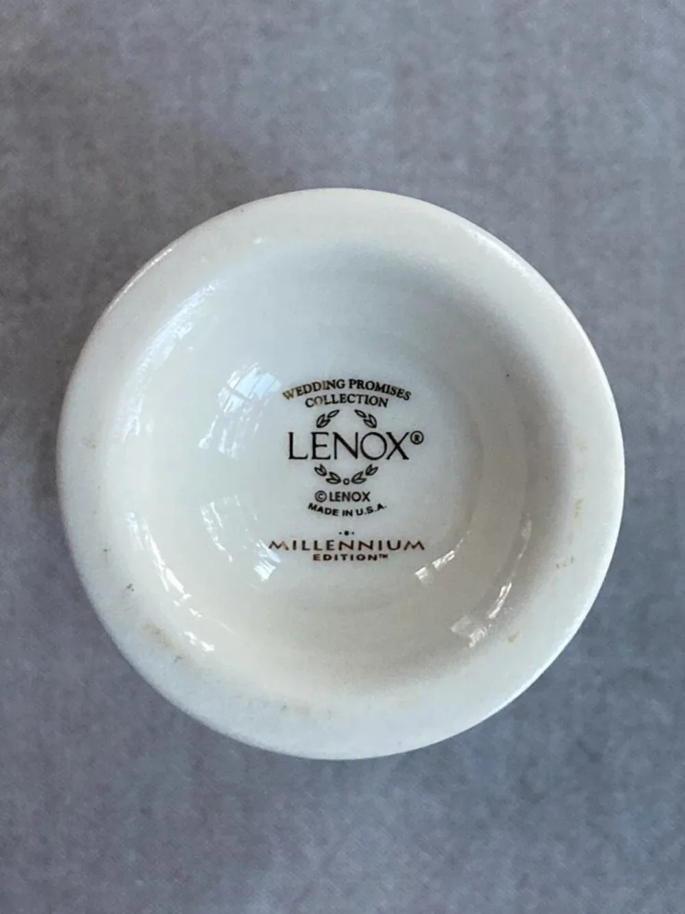 RARE!! Lenox Wedding Promises Vase, Millennium Edition, 4.25